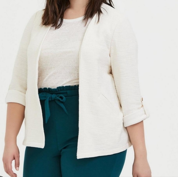 Torrid size 0X ivory boucle open front blazer - Picture 1 of 9